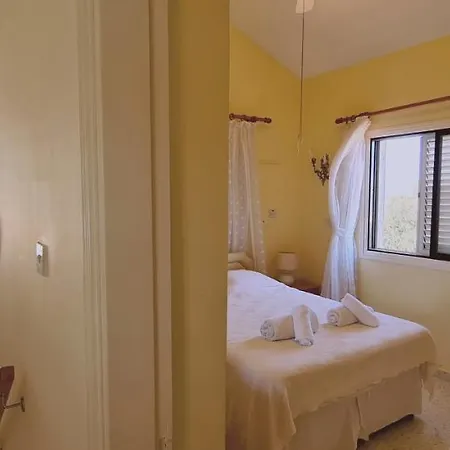 Swallow's Nest Villa *