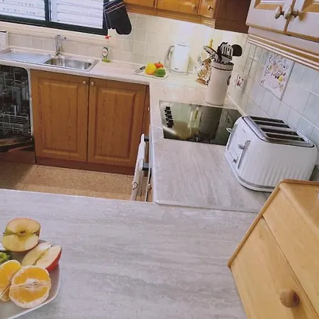 Villa Swallow's Nest Aya Napa