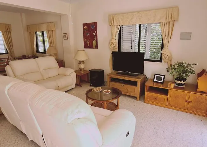 Villa Swallow's Nest *