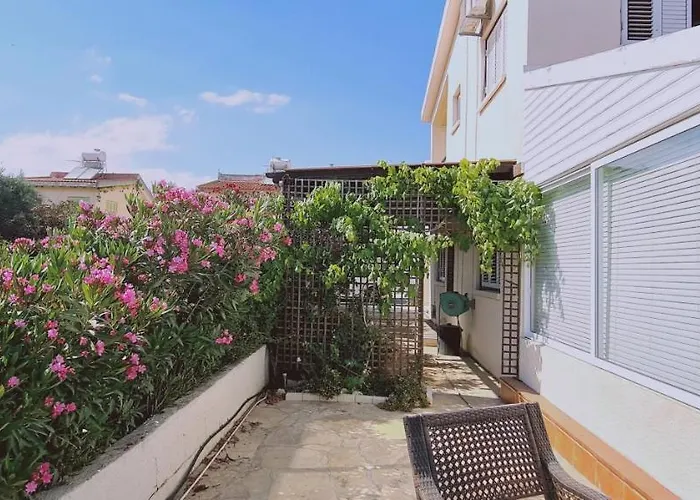 Villa Swallow's Nest